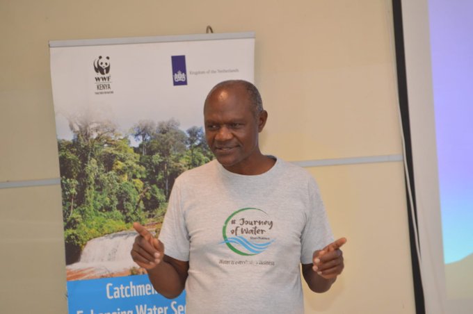 Professor Japheth Onyando speaking during WWF-Kenya media training.
